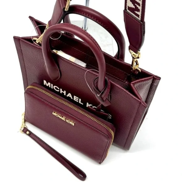 Michael Kors Mirella Small Logo Crossbody Bag & Matching Phone Case Wallet - Picture 8 of 11